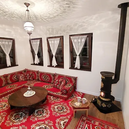 Vila Bosanska Kuca Emina Bihac
