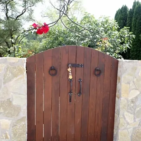 Villa Bosanska Kuca Emina Bihać