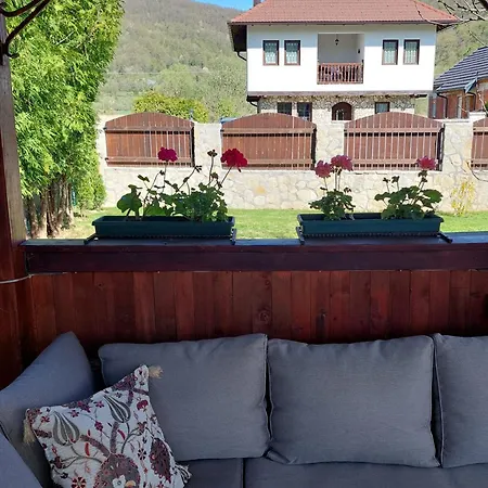 Bosanska Kuca Emina Villa *